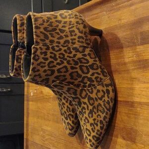 CLARKS Womens Ankle Boots New Tan Black Leopard Print Pointed Toe Zipper 7.5 M